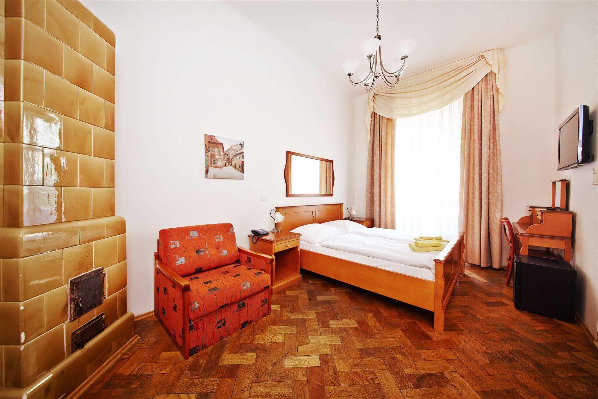 Hotel Brezina 3*