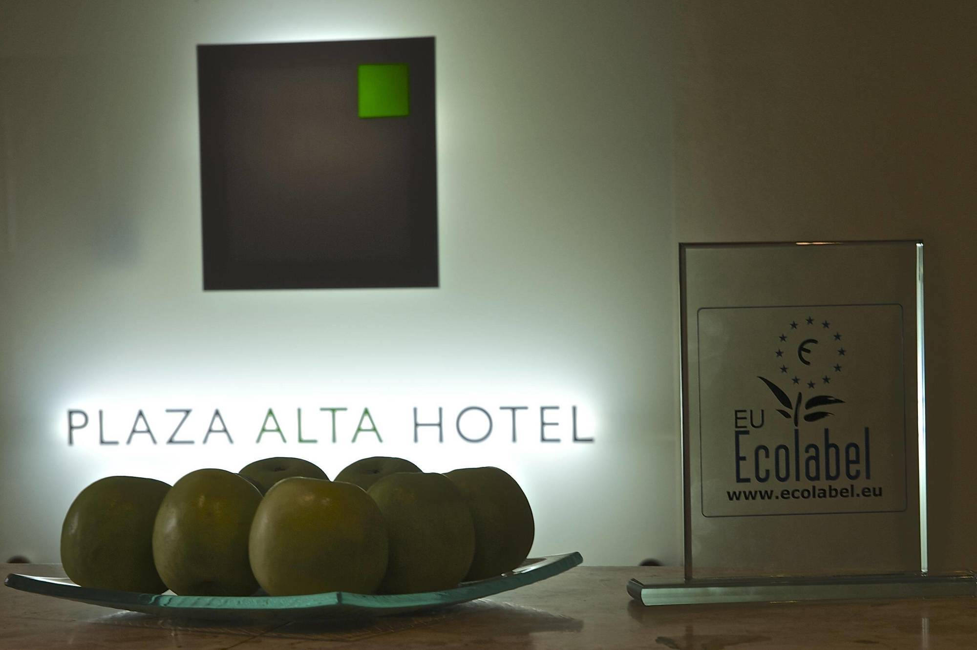 Hotel Plaza - Czech Leading 4*