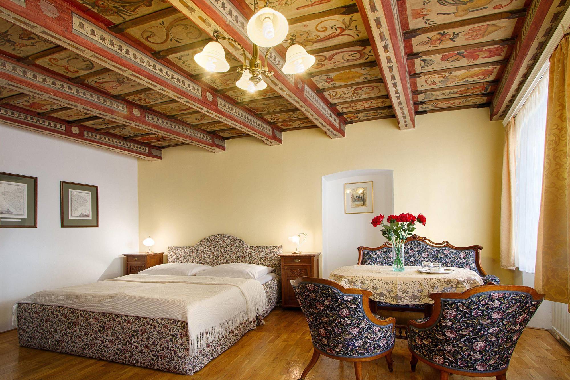 Red Lion Hotel 4*