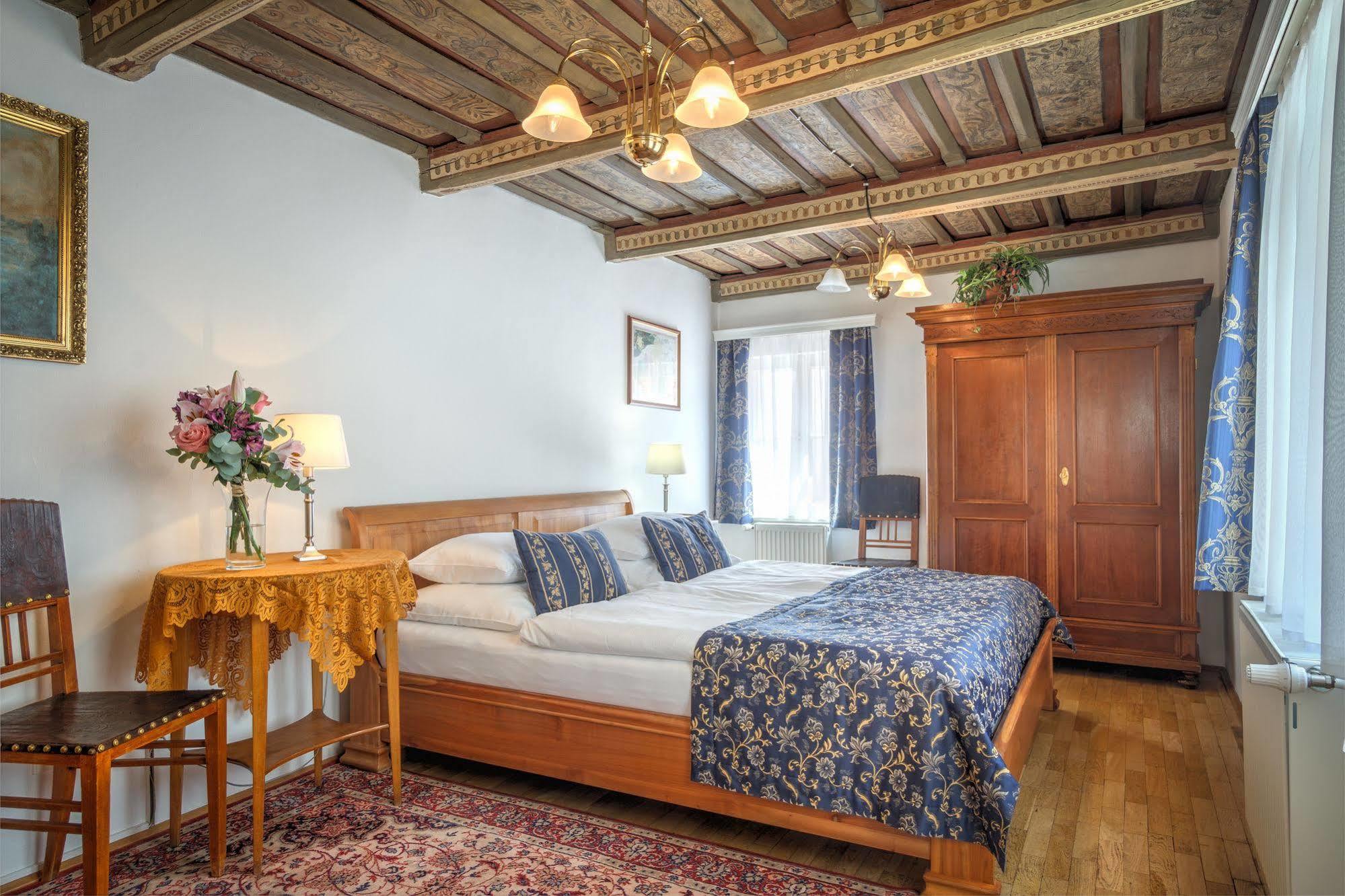 Red Lion Hotel Prague