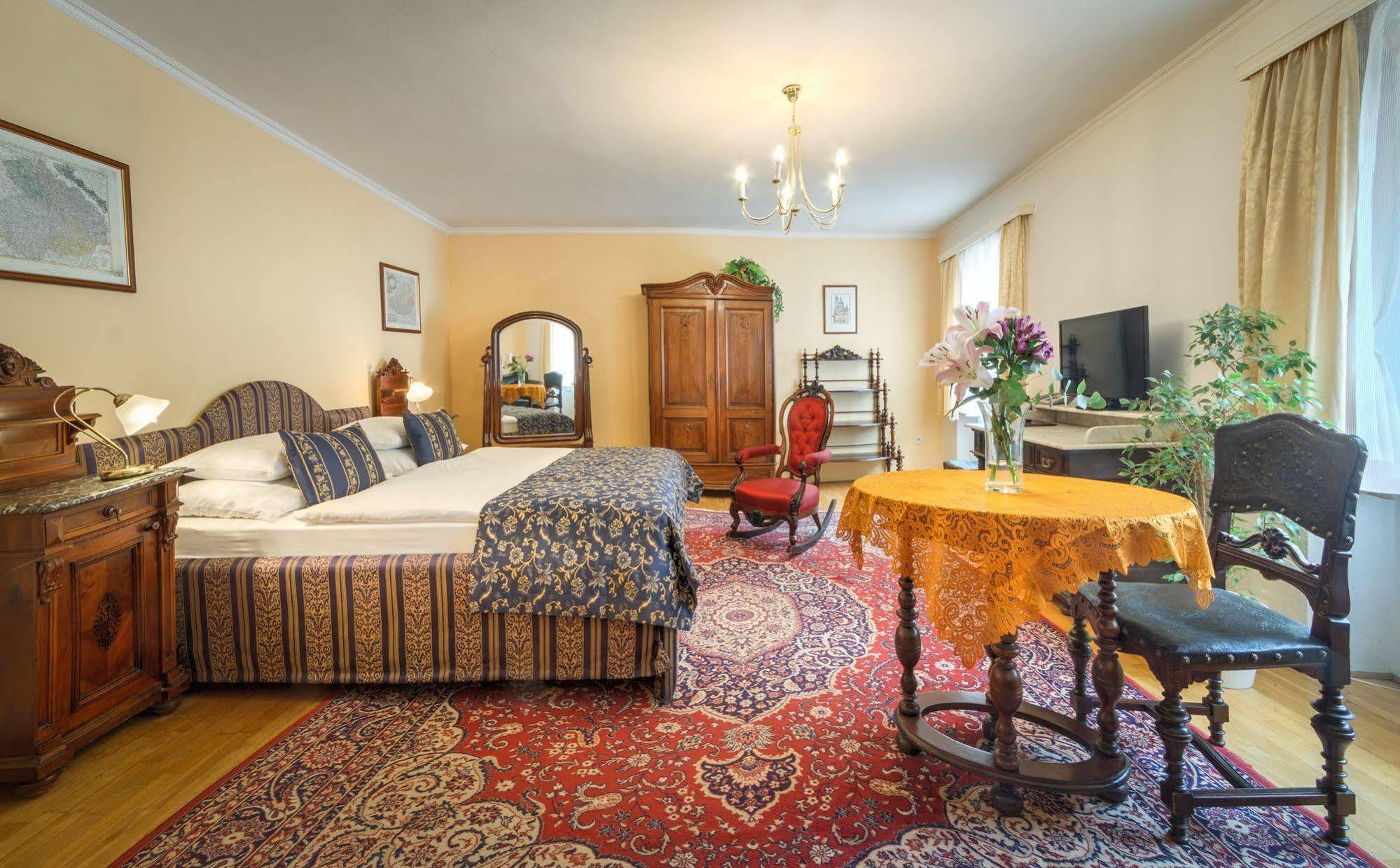 Hotel Red Lion