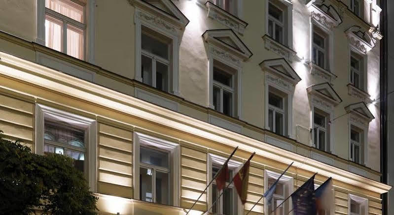 Assenzio 4* Prague