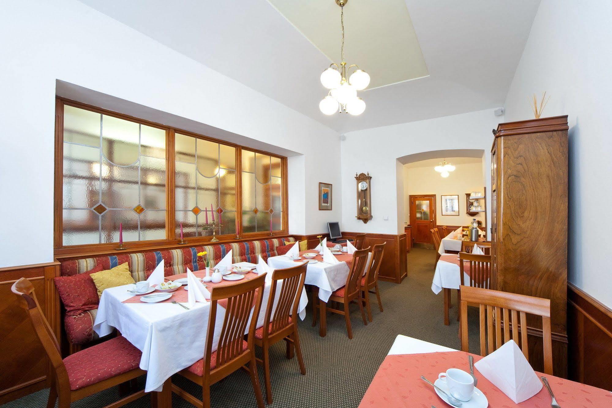 Hotel Boutique 16 4*