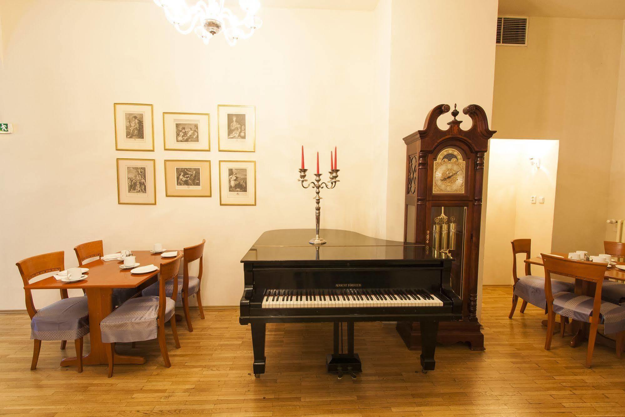 The Botanist Prague