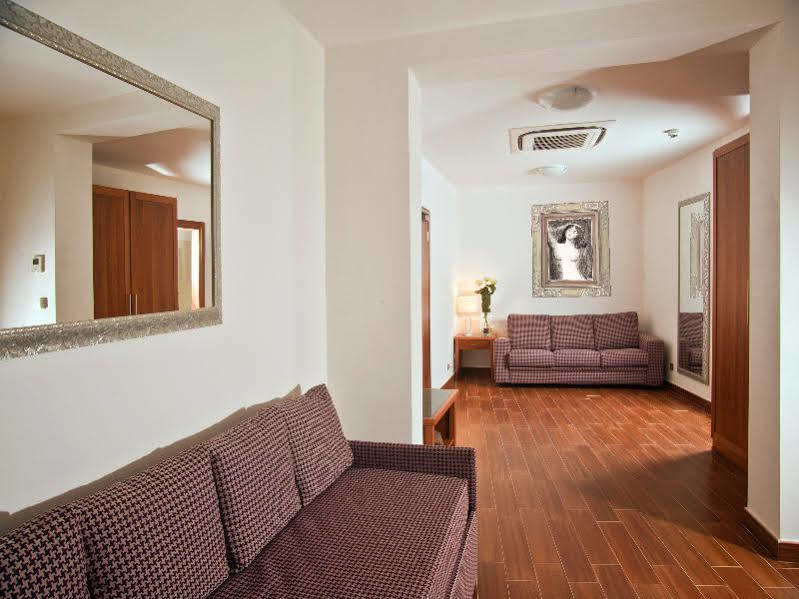 Galileo 4* Prague