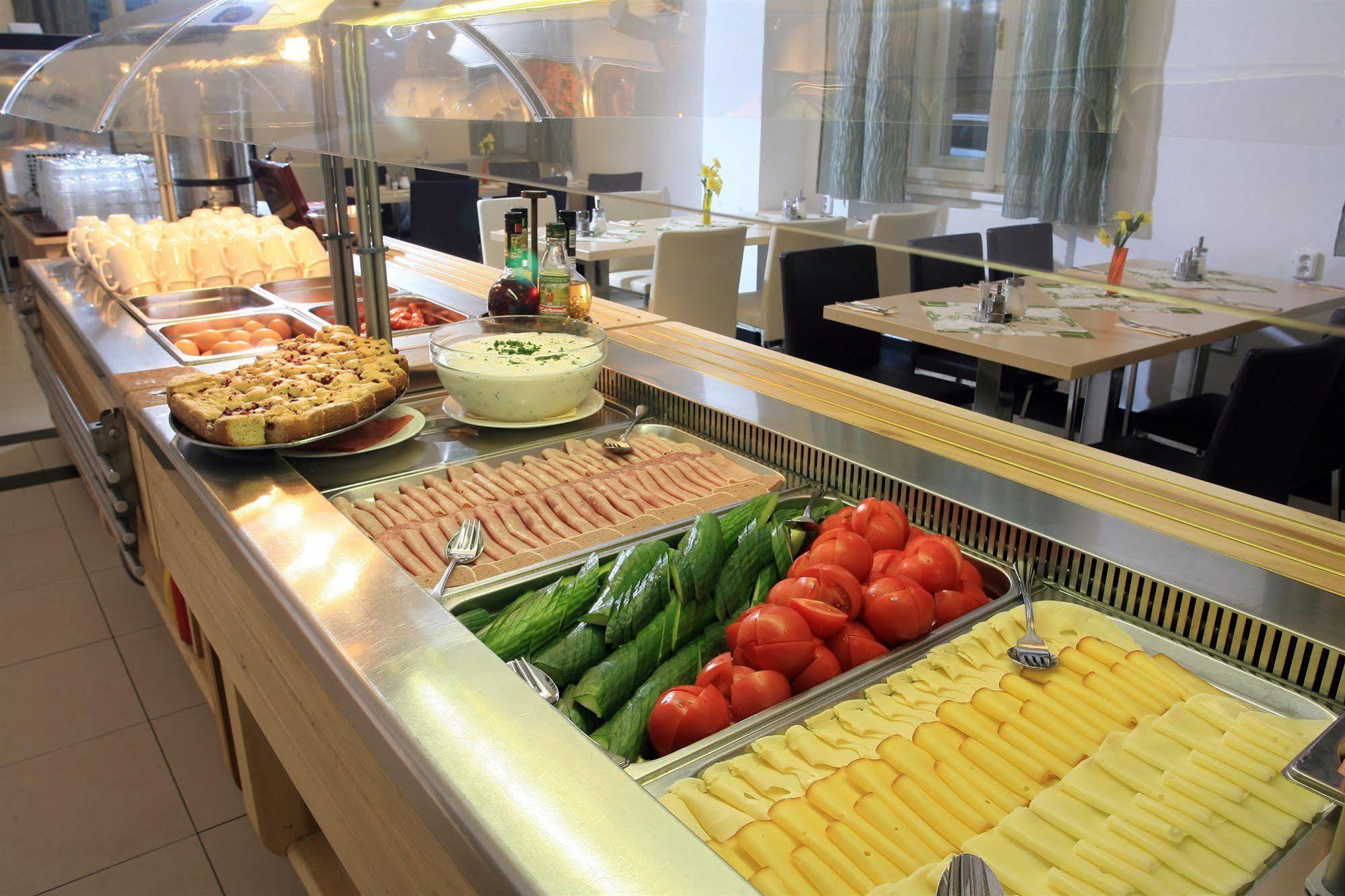 Pav Hotel Prague