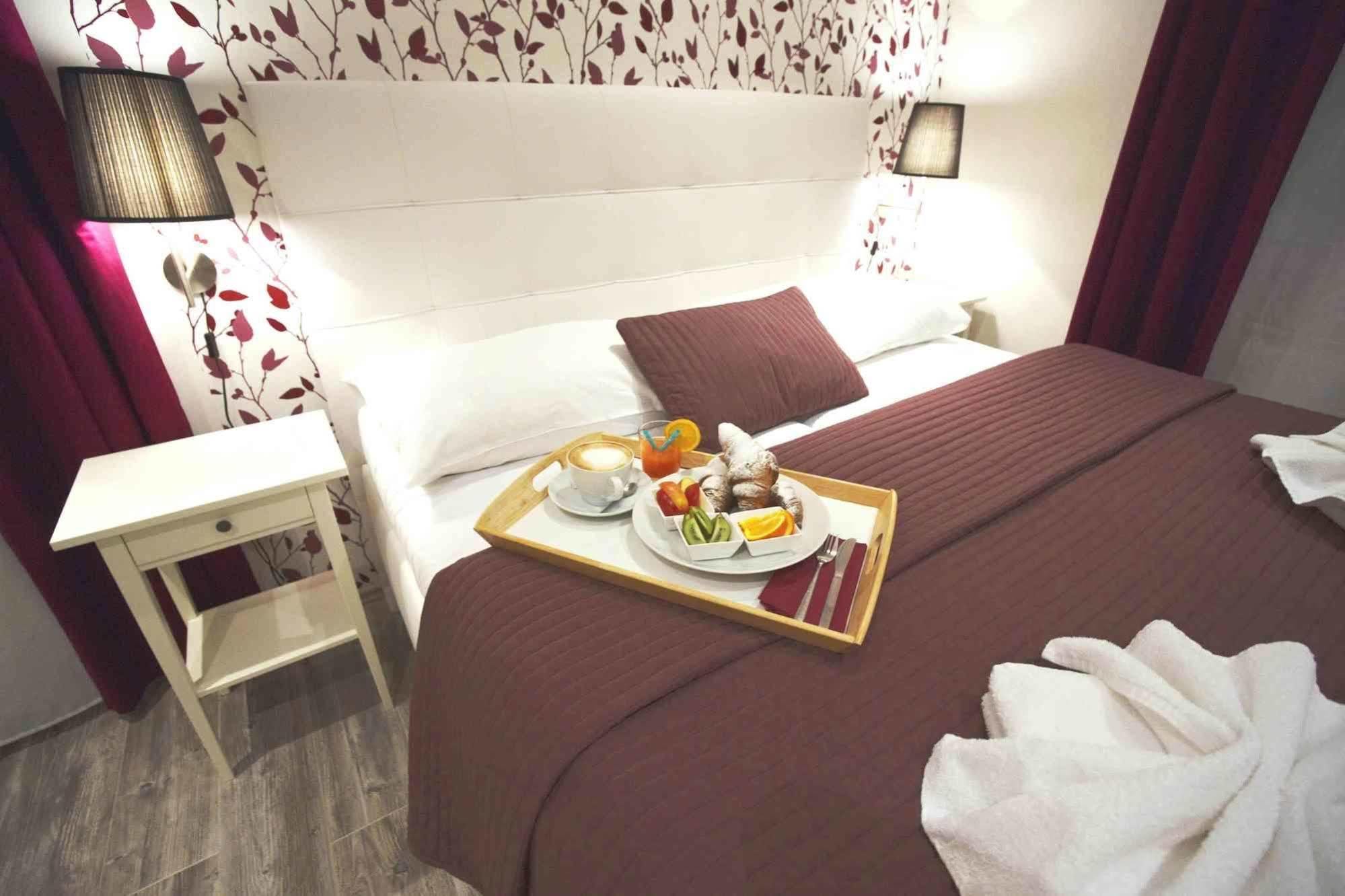 Nabucco Otel Prag