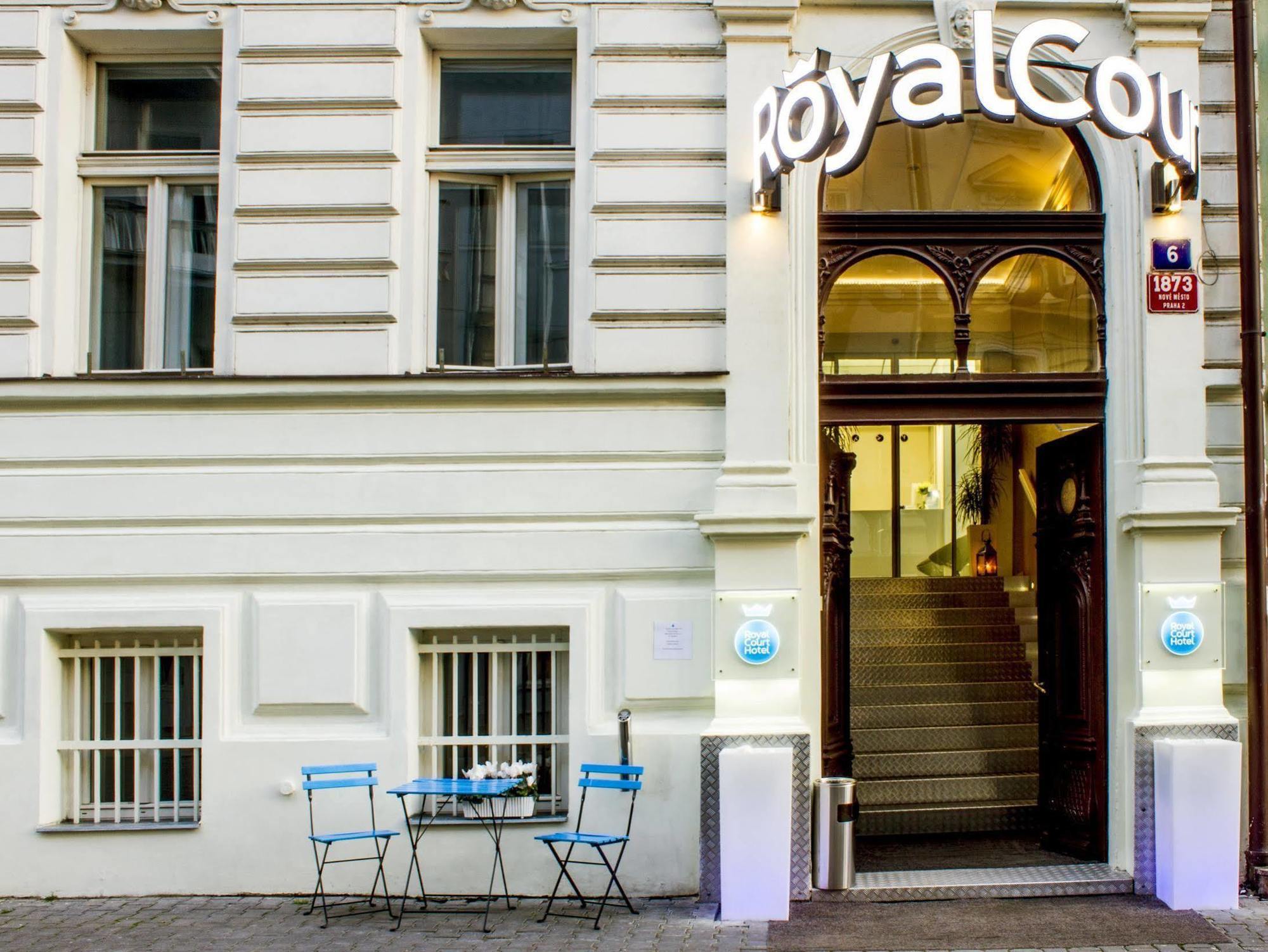 Hotel Royal Court 3*