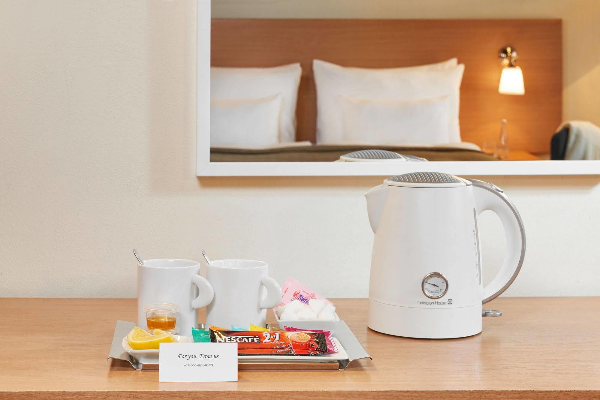 Hotel Mostecka 12 Prag
