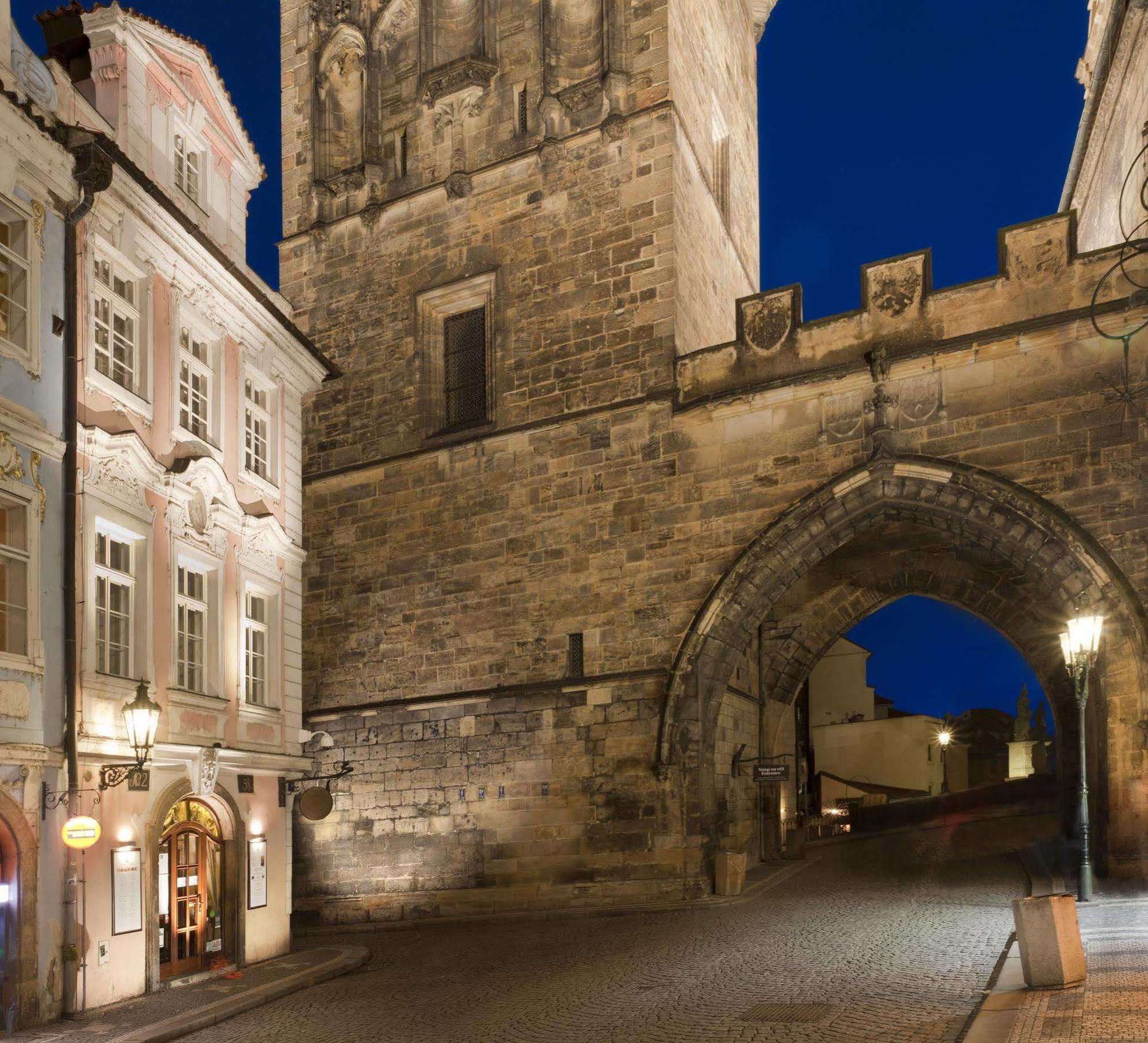 Pod Vezi 4* Prag