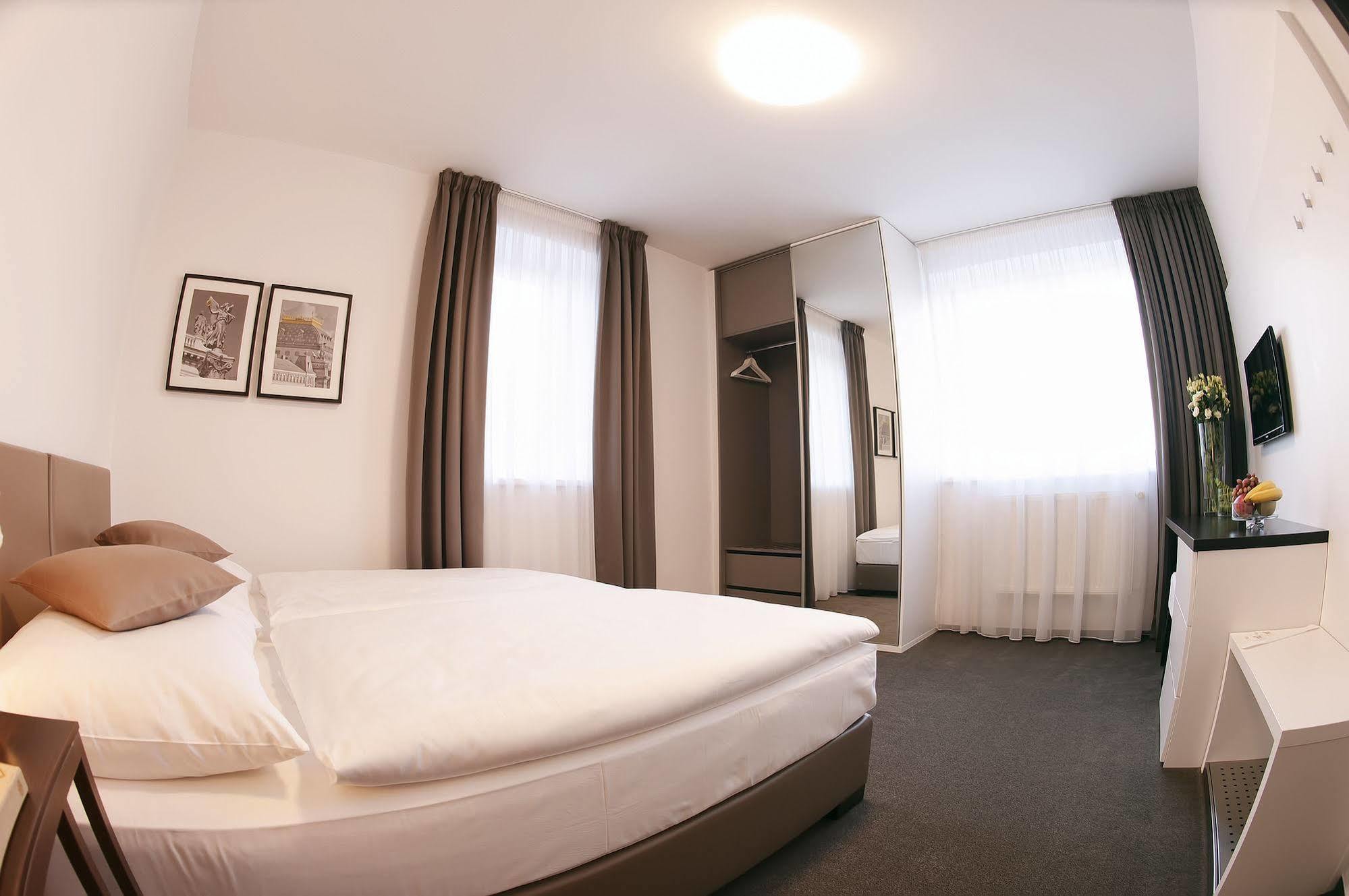 Na Vinici Casa de hóspedes Praga