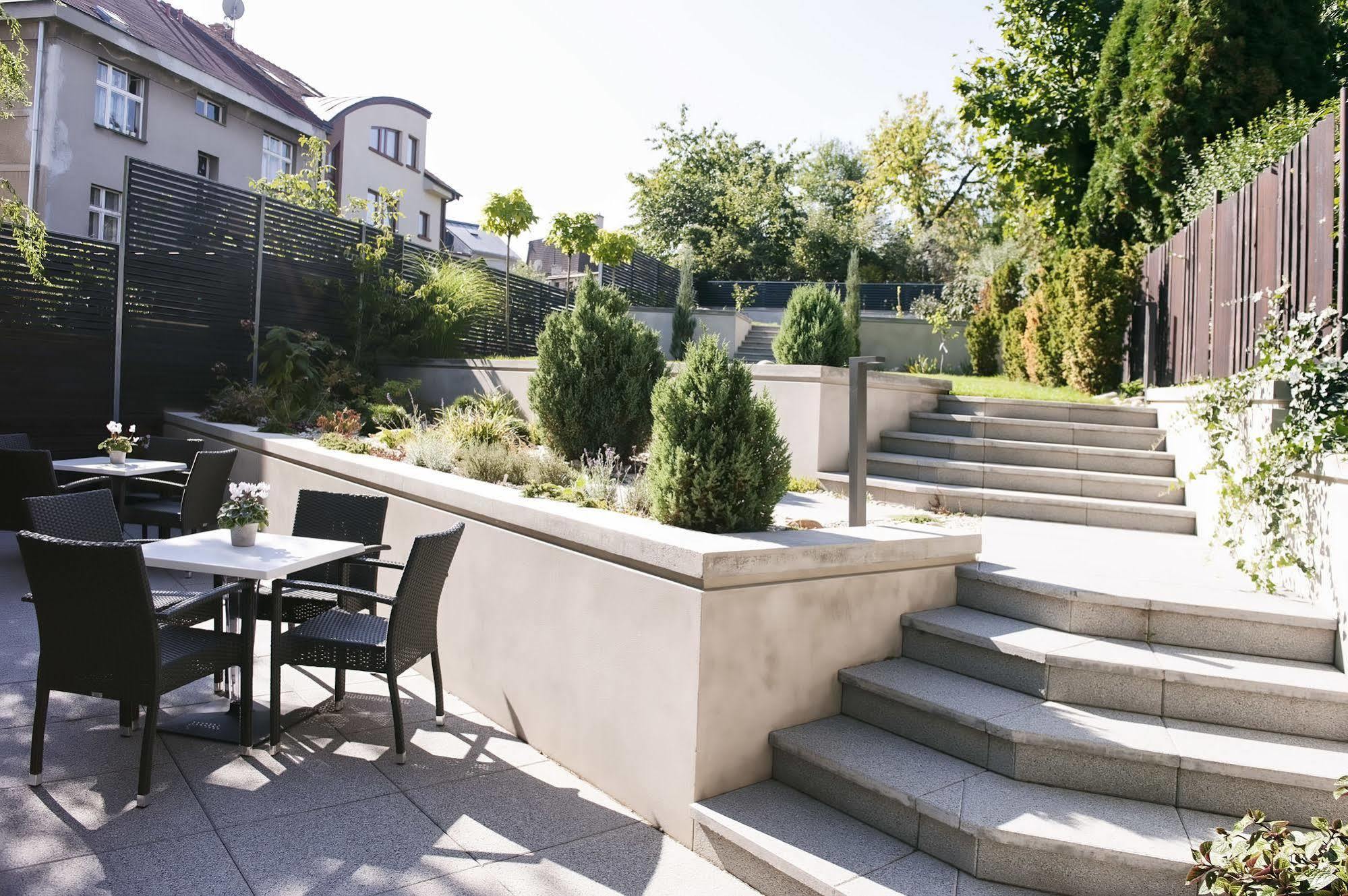 Na Vinici Guest house Prague