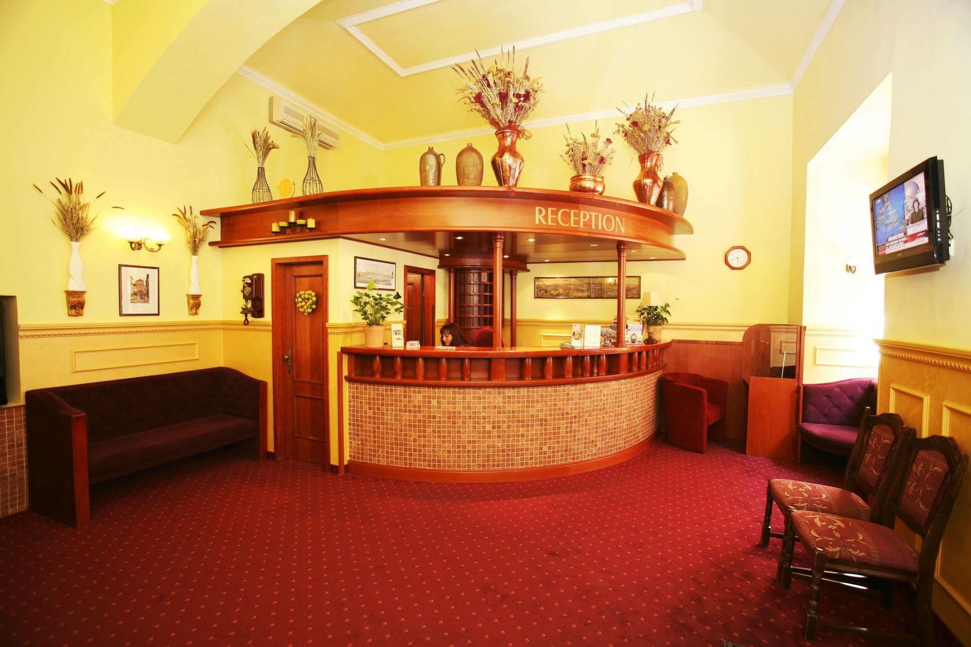 Old Hotel