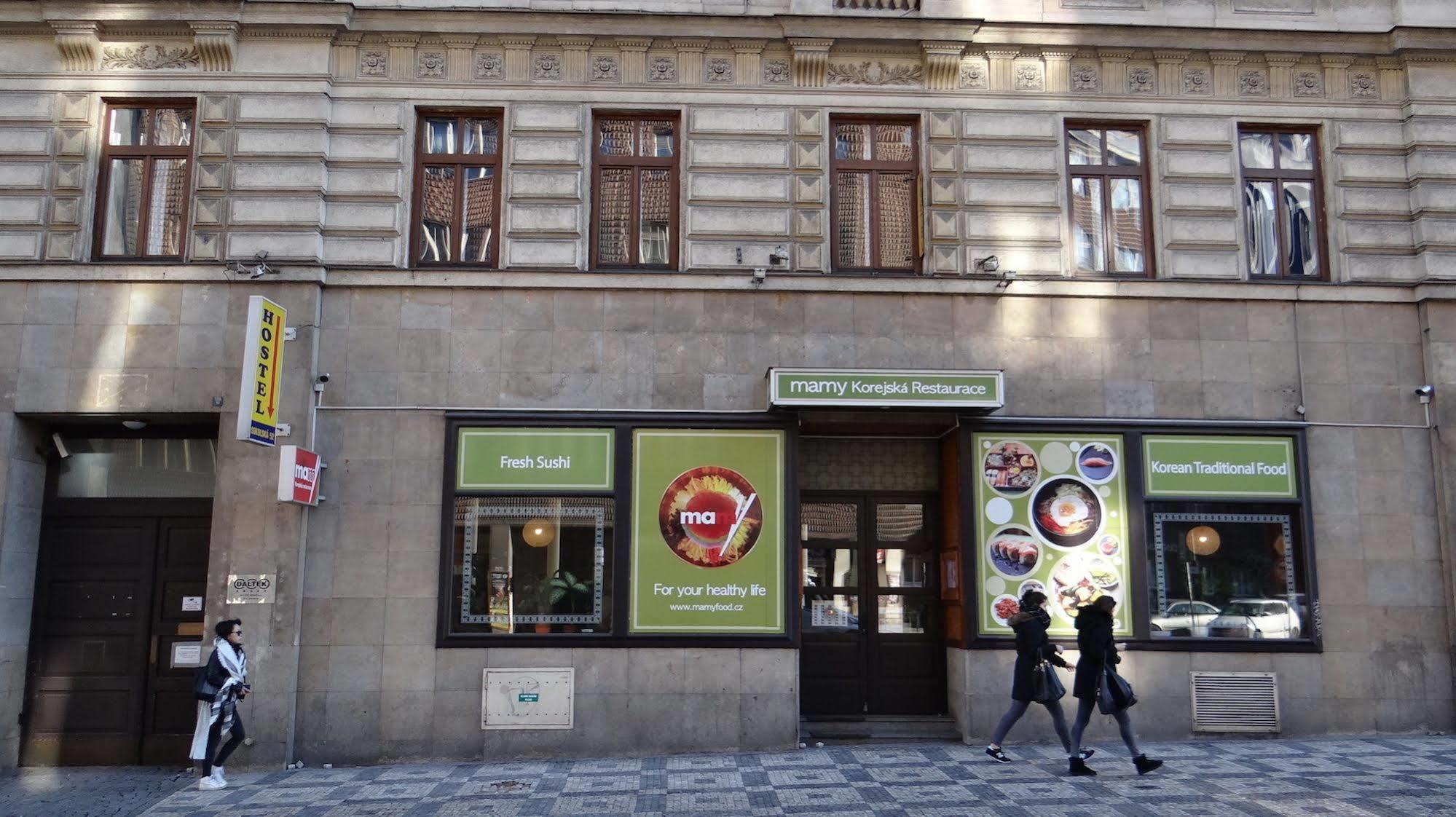 Sokolska Youth Hostel Prague