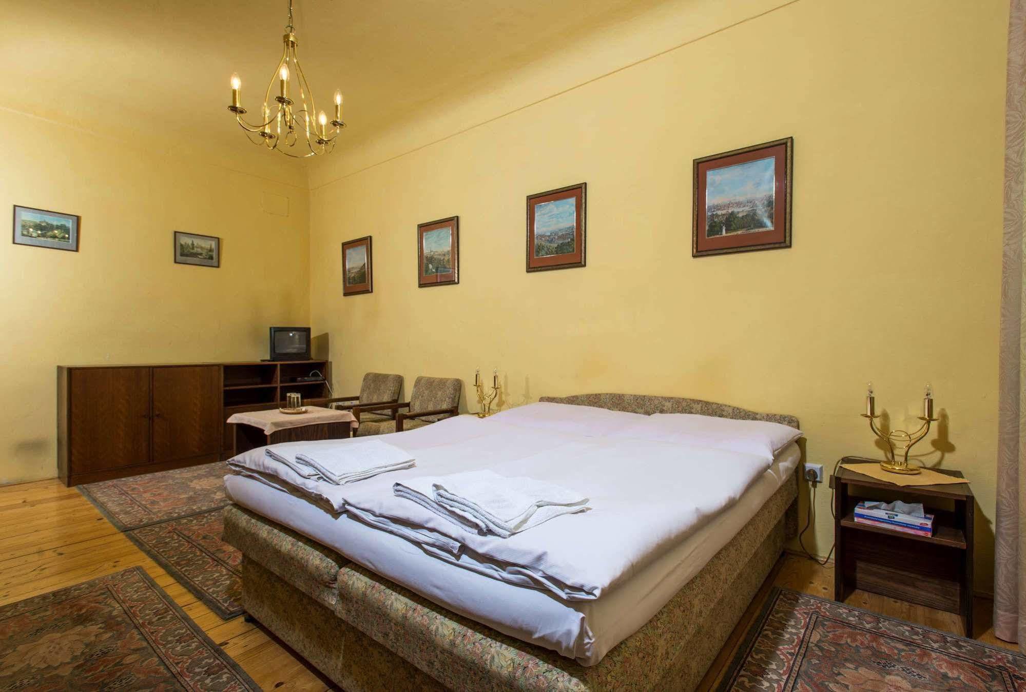 Dientzenhofer Guest house