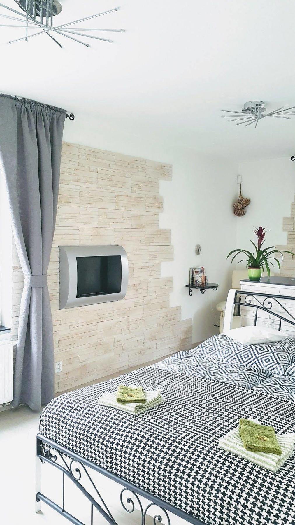 Apartment Bastien Near Airport Prague