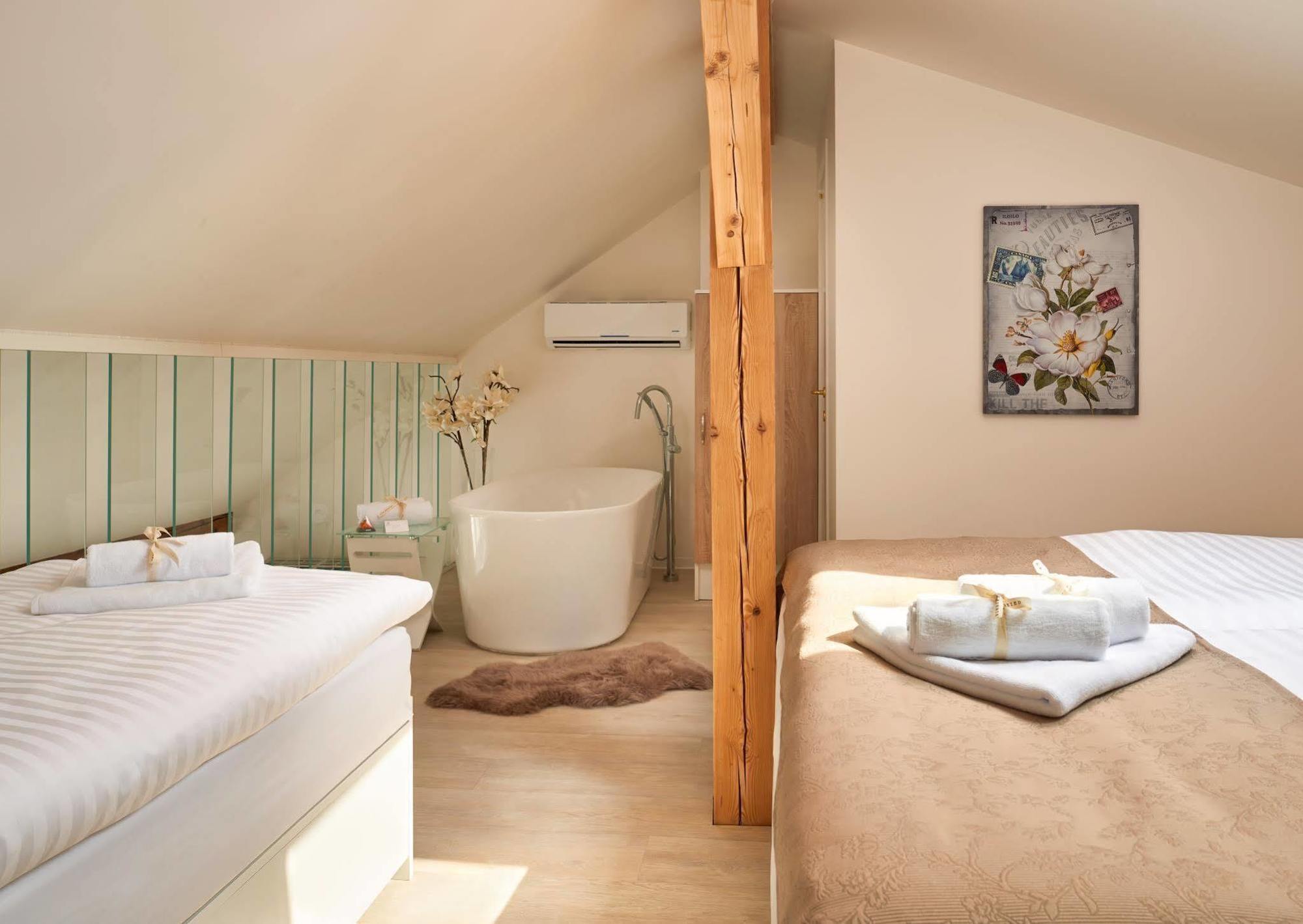 Remember Aparthotel 3*