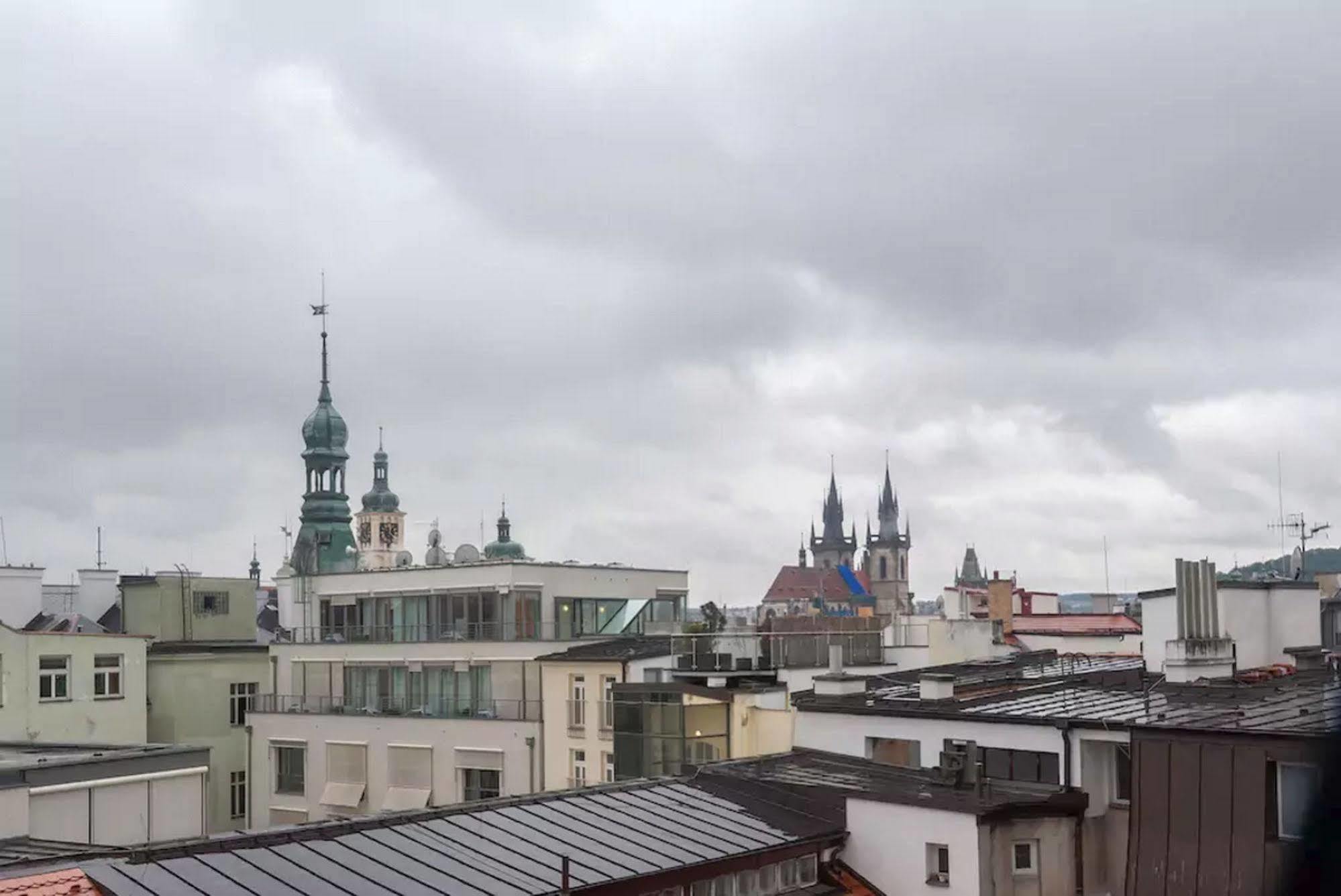 Long Prague