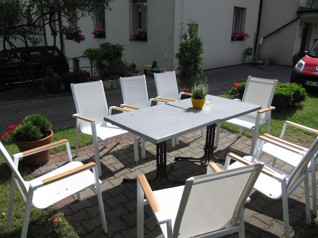 Jana - Domov Mladeze Guest house 2*