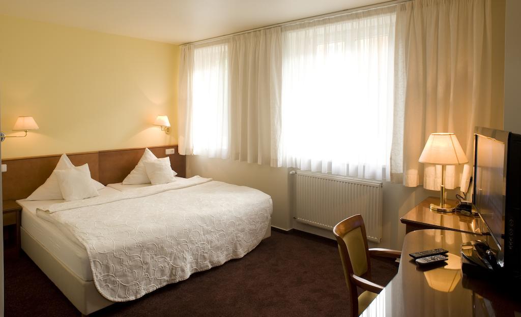 Hotel Andel 3*