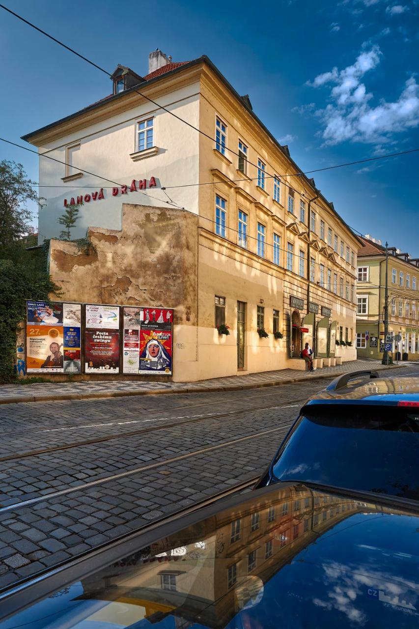 Apartment Downtown Mala Strana