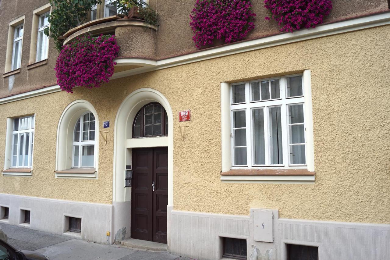 Apartment Letna *