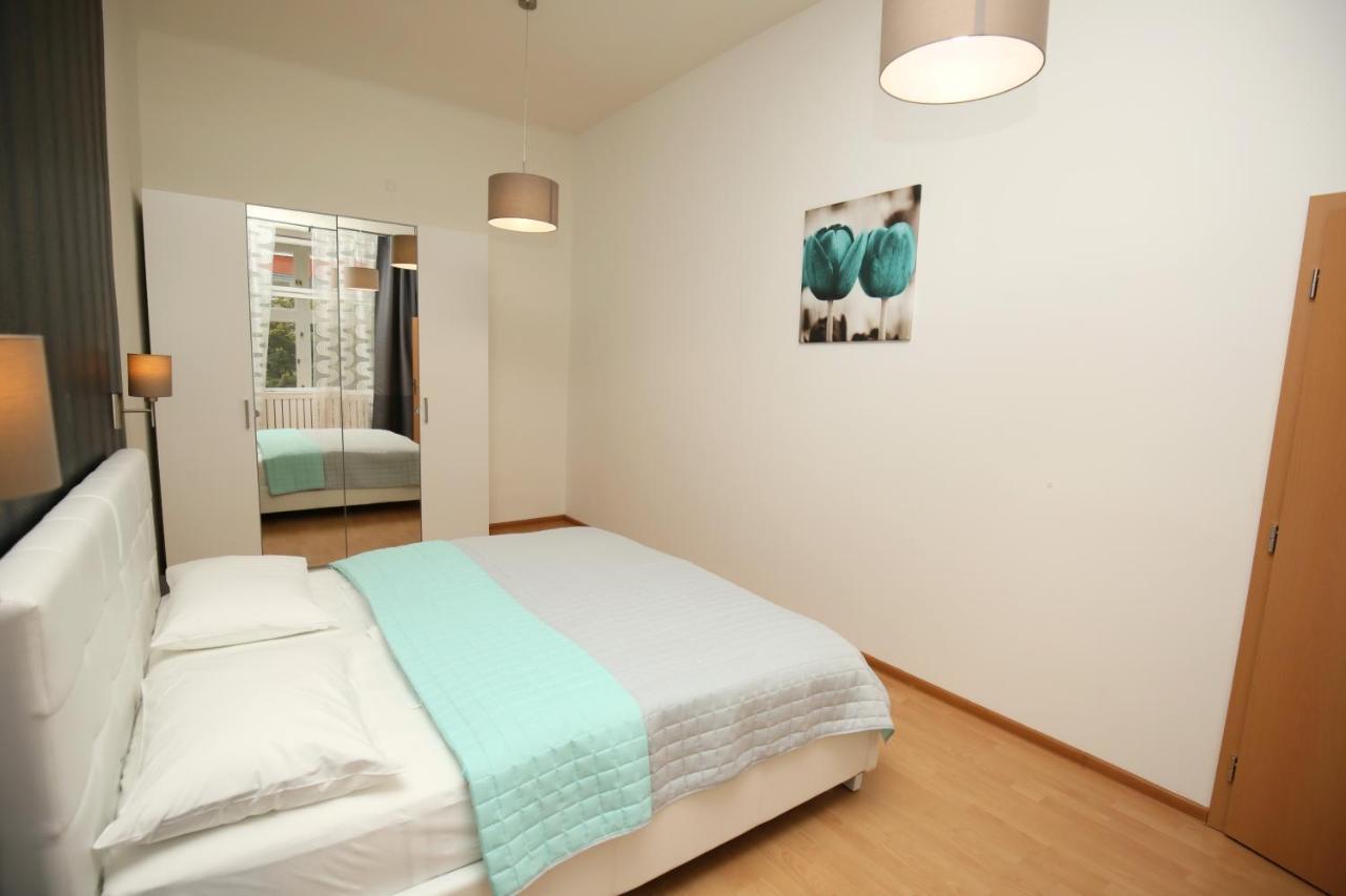Ge Apartment *