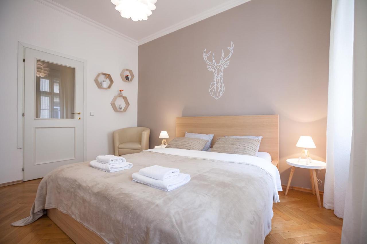 Nejedleho Apartmeet Daire *