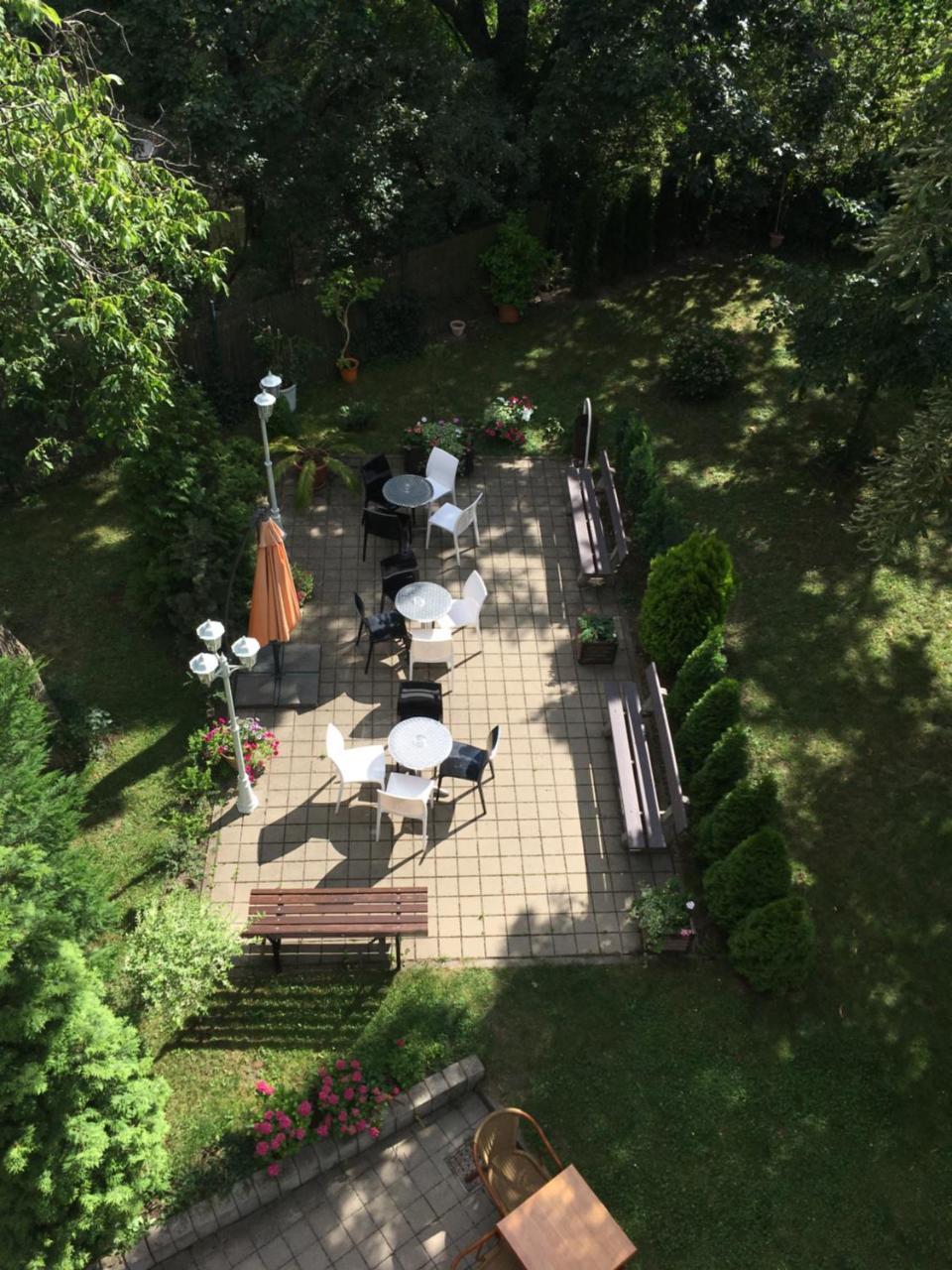Guest house Jana - Domov Mladeze