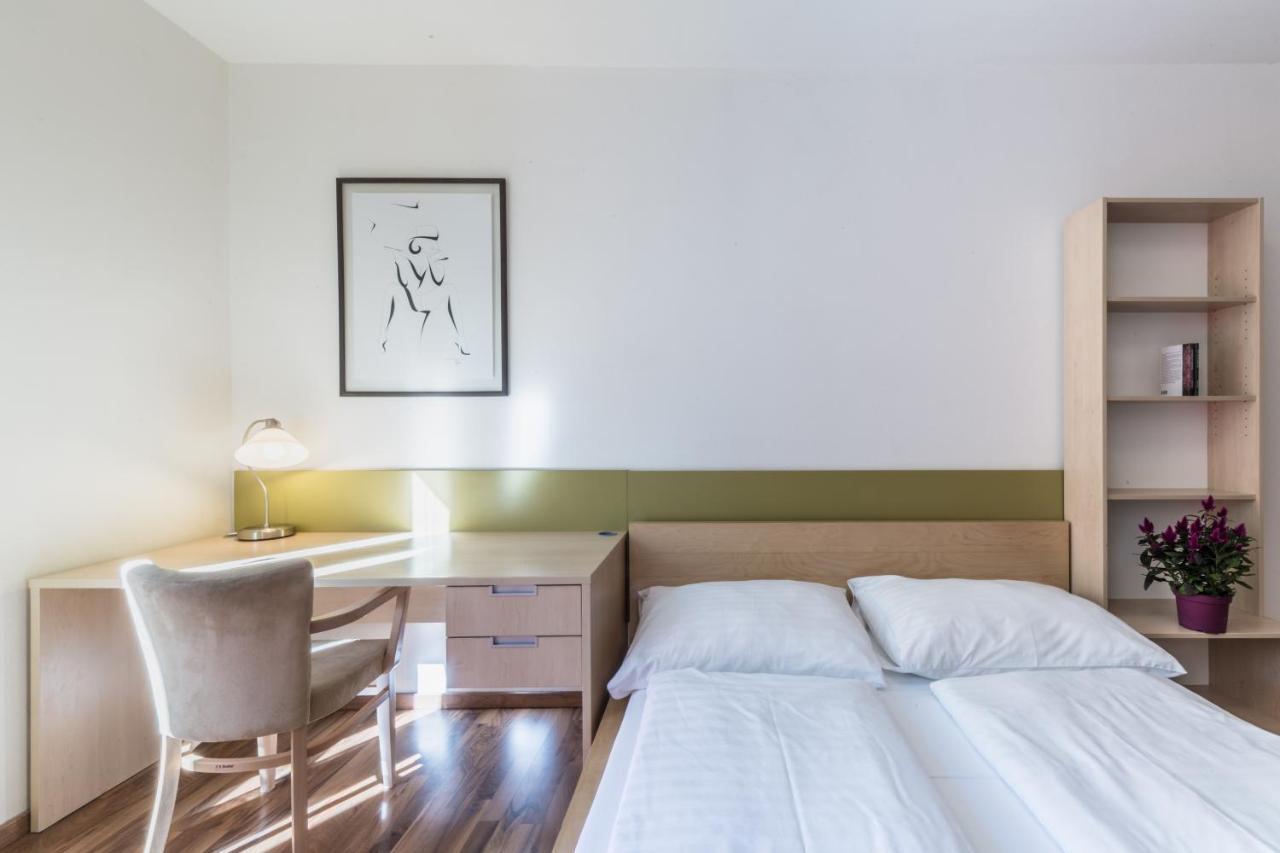 Paloucek 3* Prague