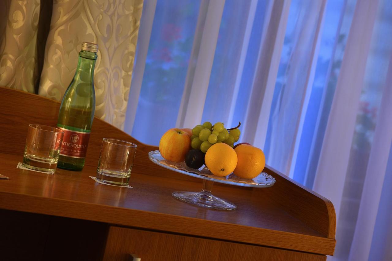 U 3 Pstrosu Hotel 4*