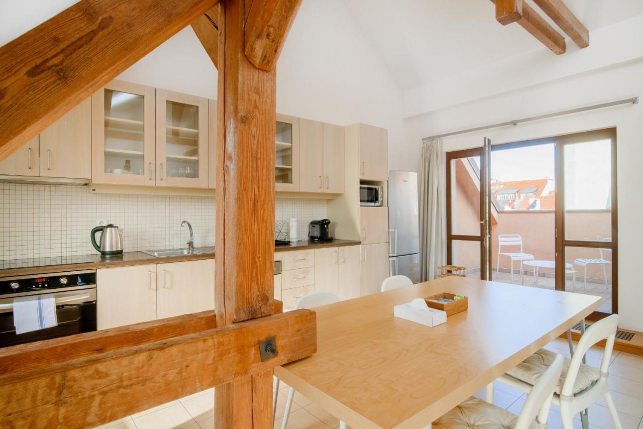 Ginosi Elema Apartel Apartment