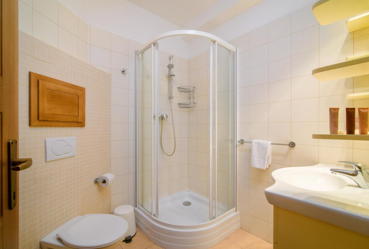 Ginosi Elema Apartel Apartment *