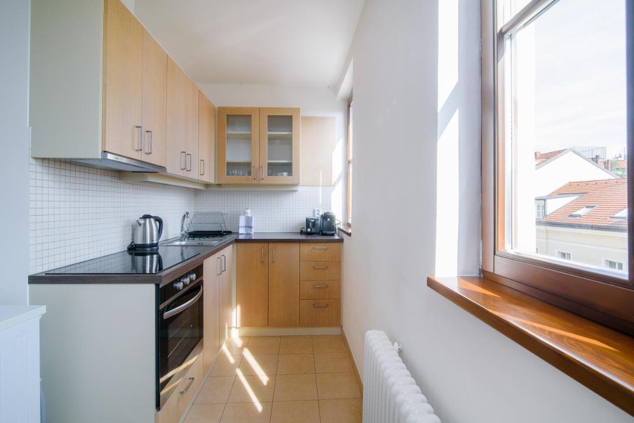 Ginosi Elema Apartel Apartment Prague