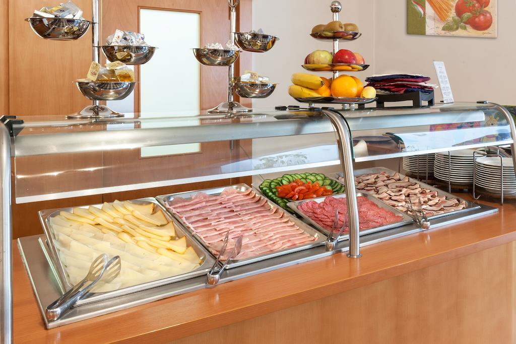 Augustus Et Otto Hotel 4*