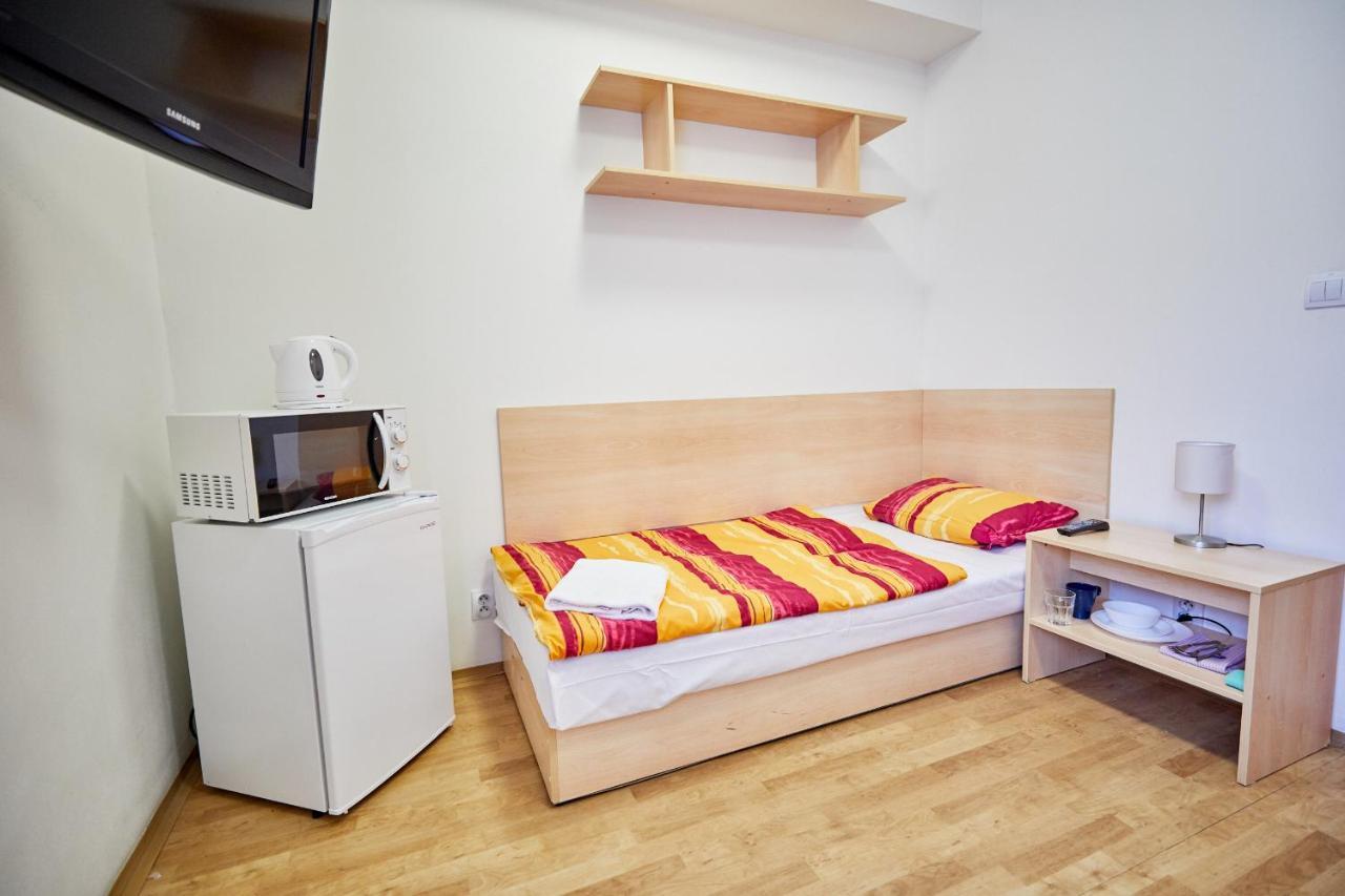University Hotel