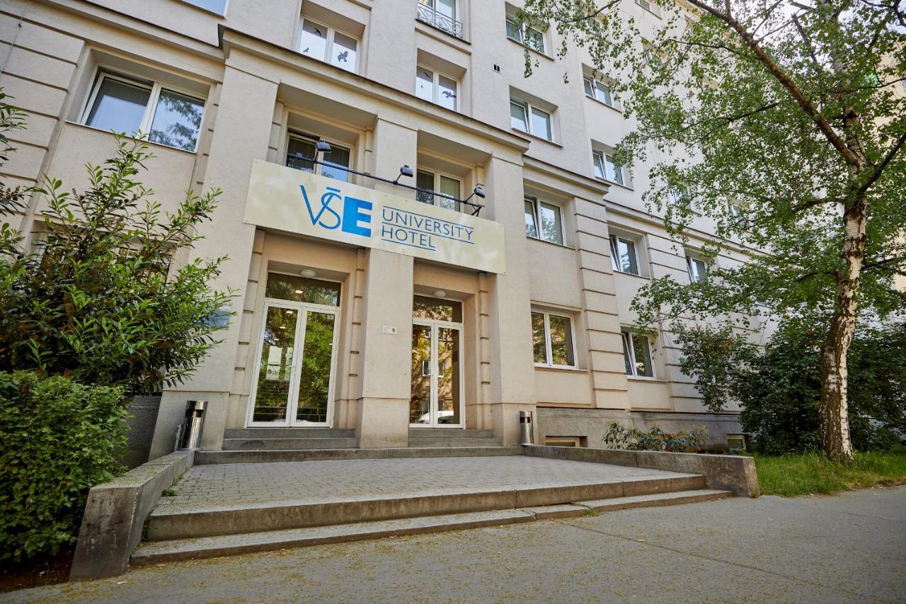 University Hotel