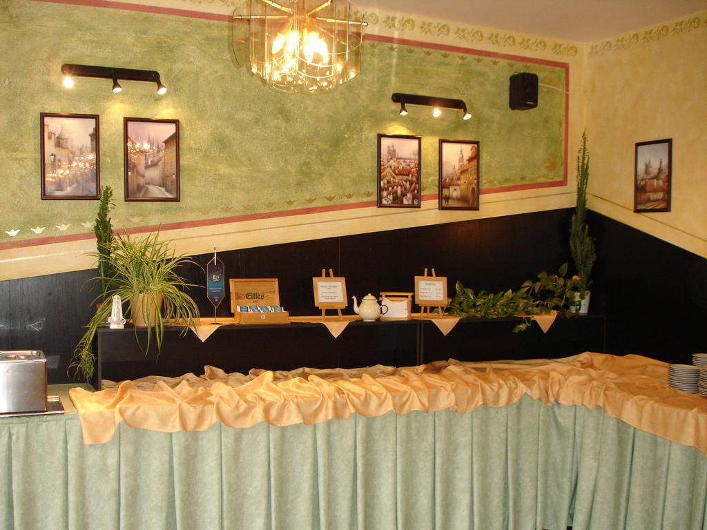 Ea Jasmin Otel