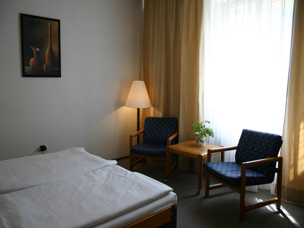 Otel Ea Jasmin Prag