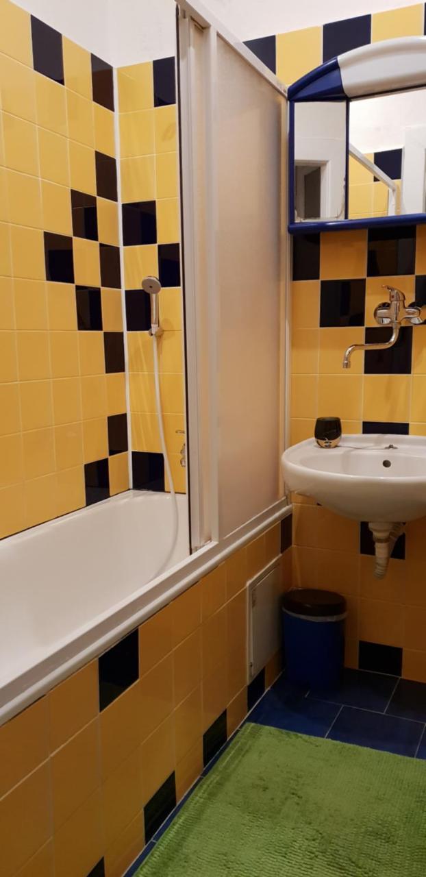 Apartment Opletalova Apt *