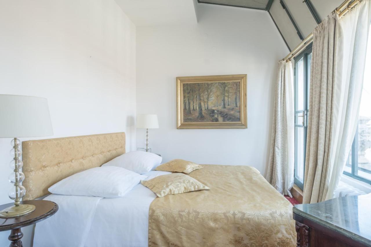 Bologna 4*