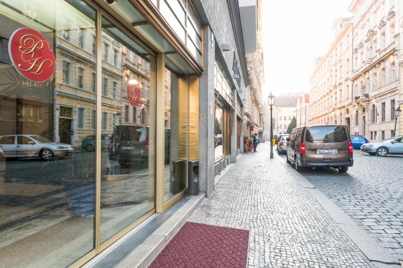 Bologna 4* Prague