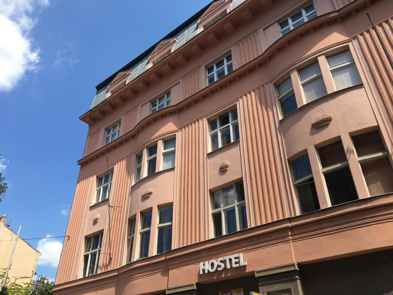 Rosemary Hostel *