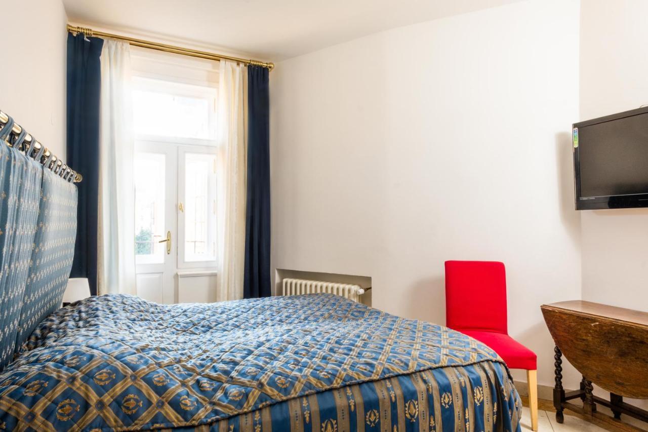La Fenice Hotel