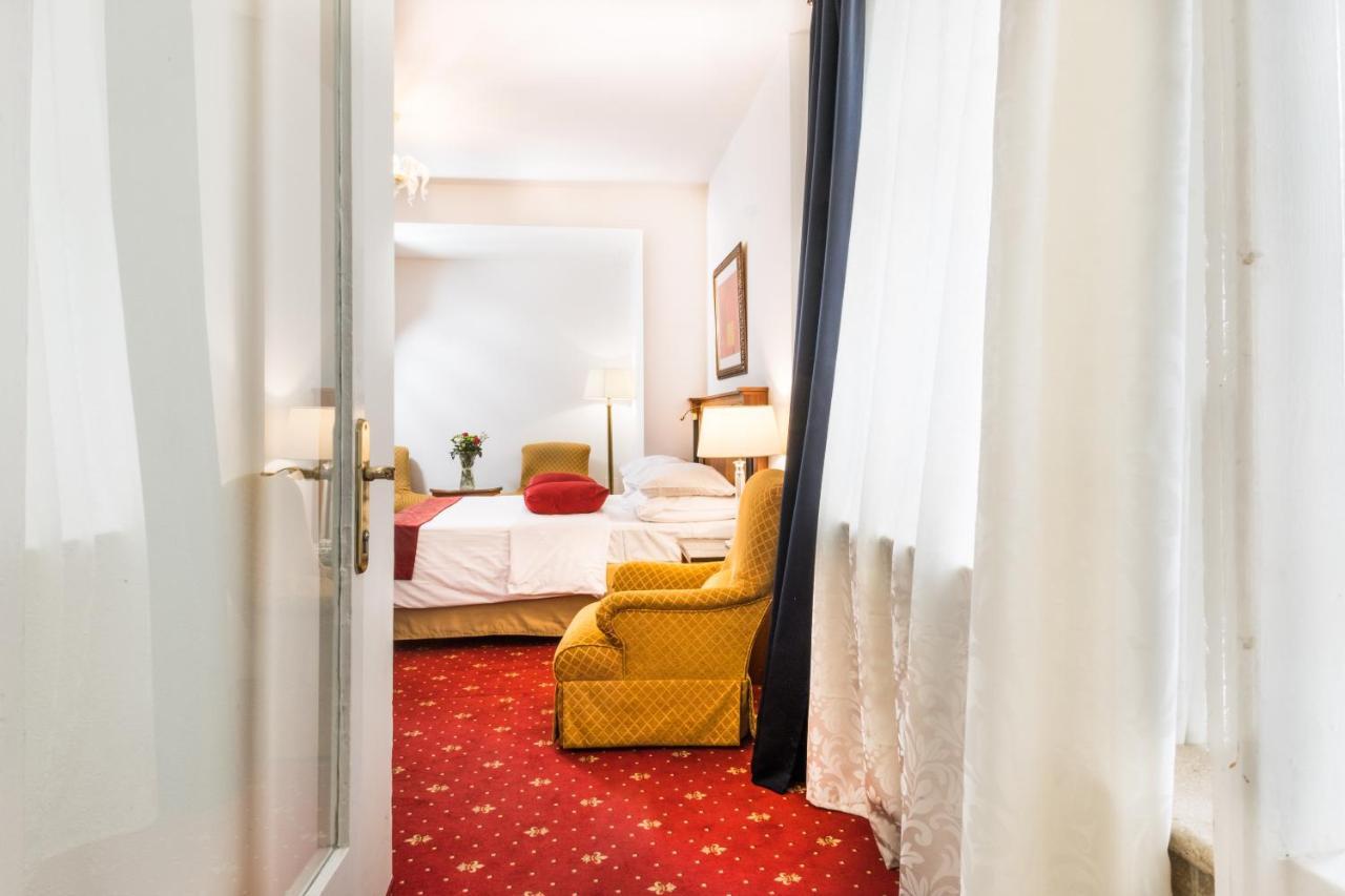 Leon D'oro Hotel
