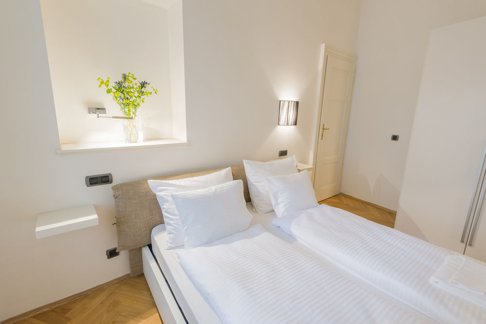 Bohemia Old Town Apartment