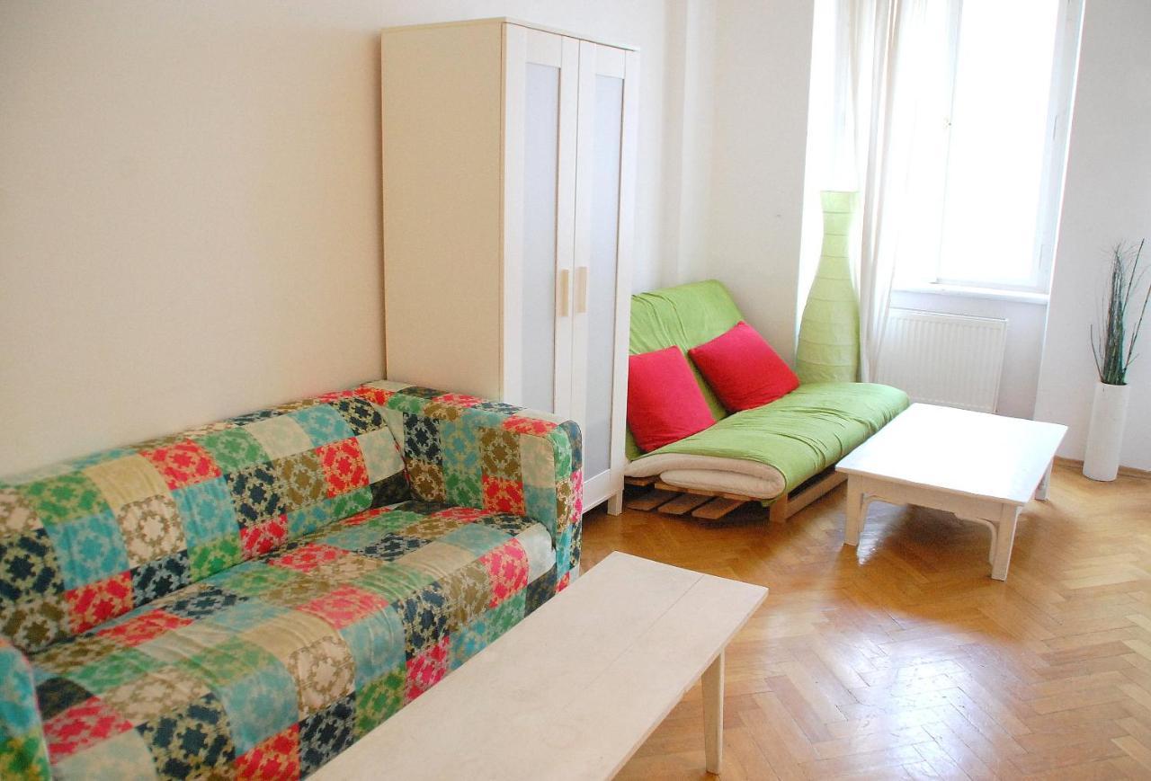 Melantrichova Apartment