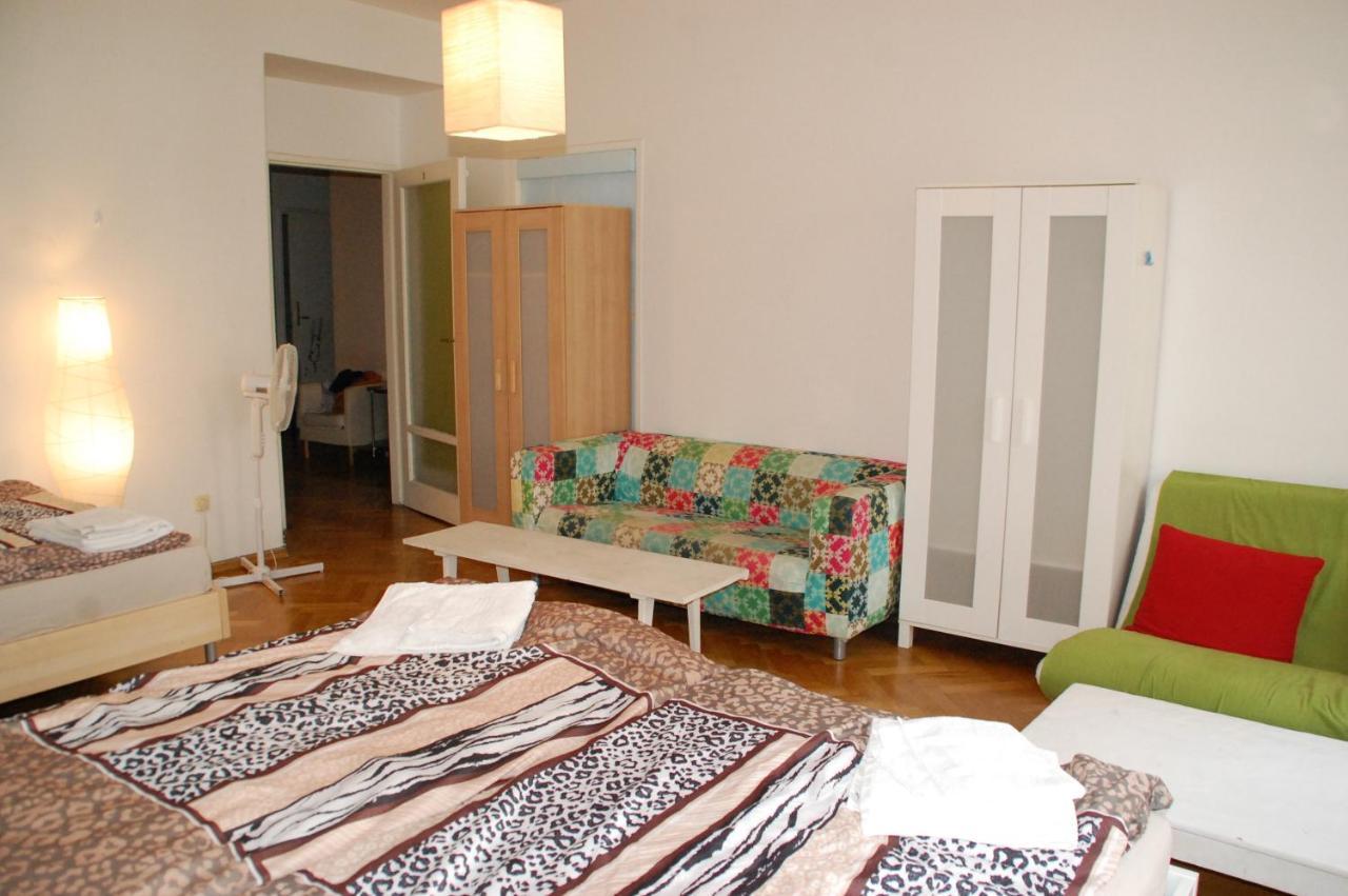 Melantrichova Apartment *