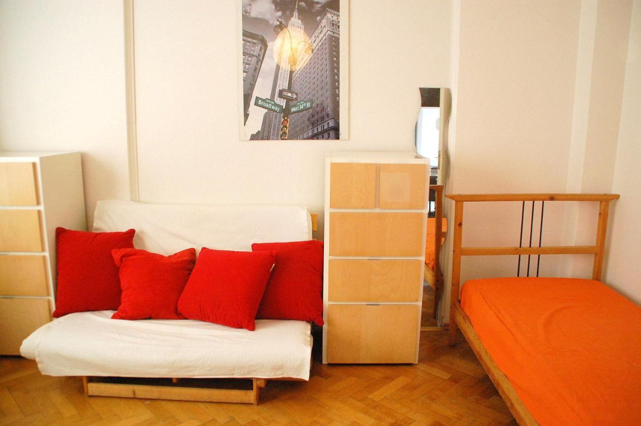 Melantrichova Apartment *