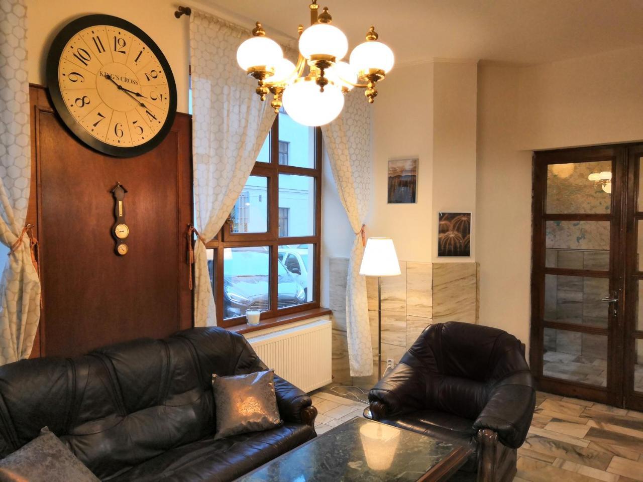 Elen's Arlington Hotel 3*